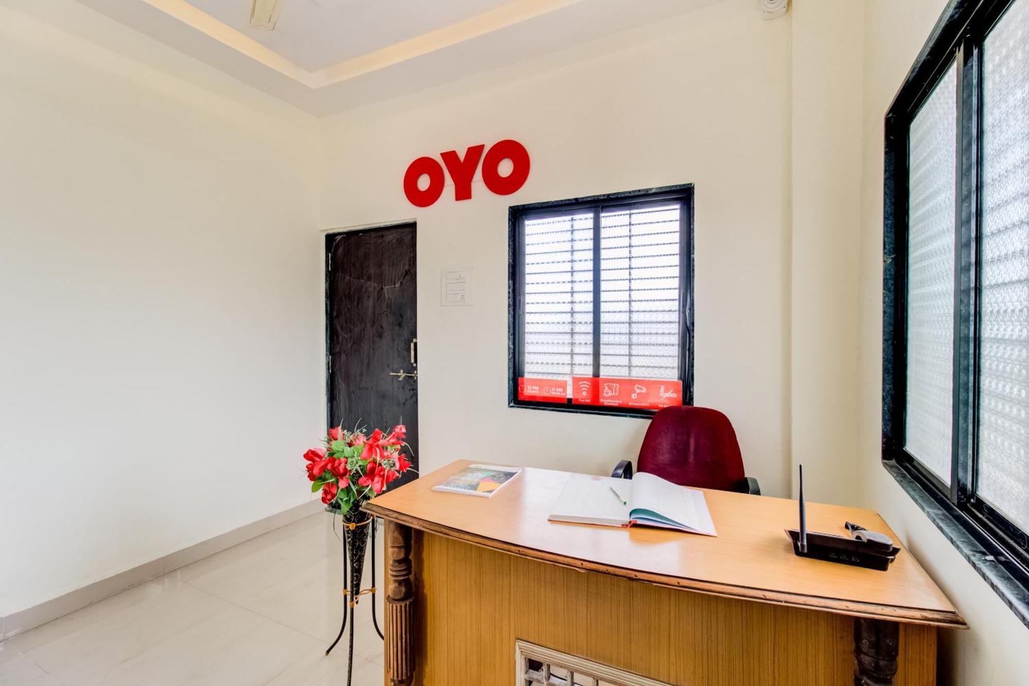 Hotel O City Center Dhule Eksteriør billede